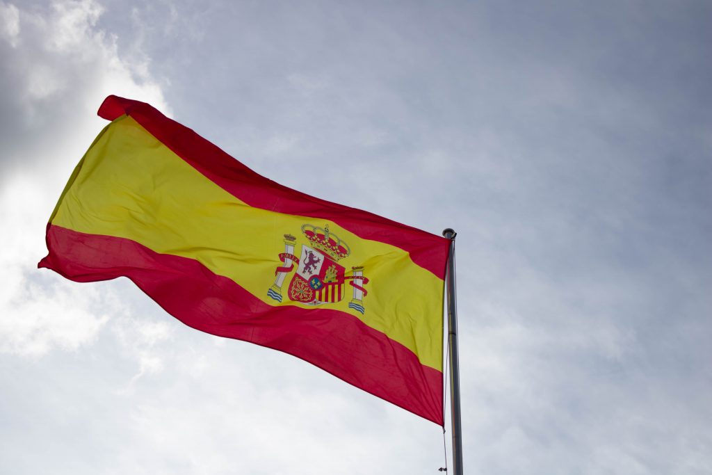 foto bandera españa ondeando